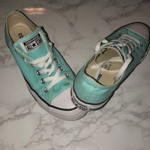 Mint Green Low top Converse